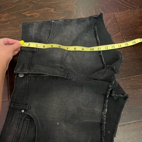 Black jean shorts - Picture 6 of 6